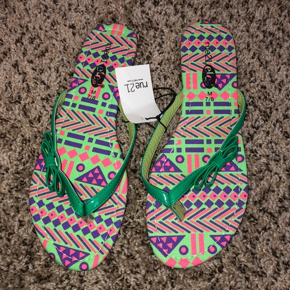 💕RUE21  2 SANDAL BUNDLE💕 - Picture 8 of 8